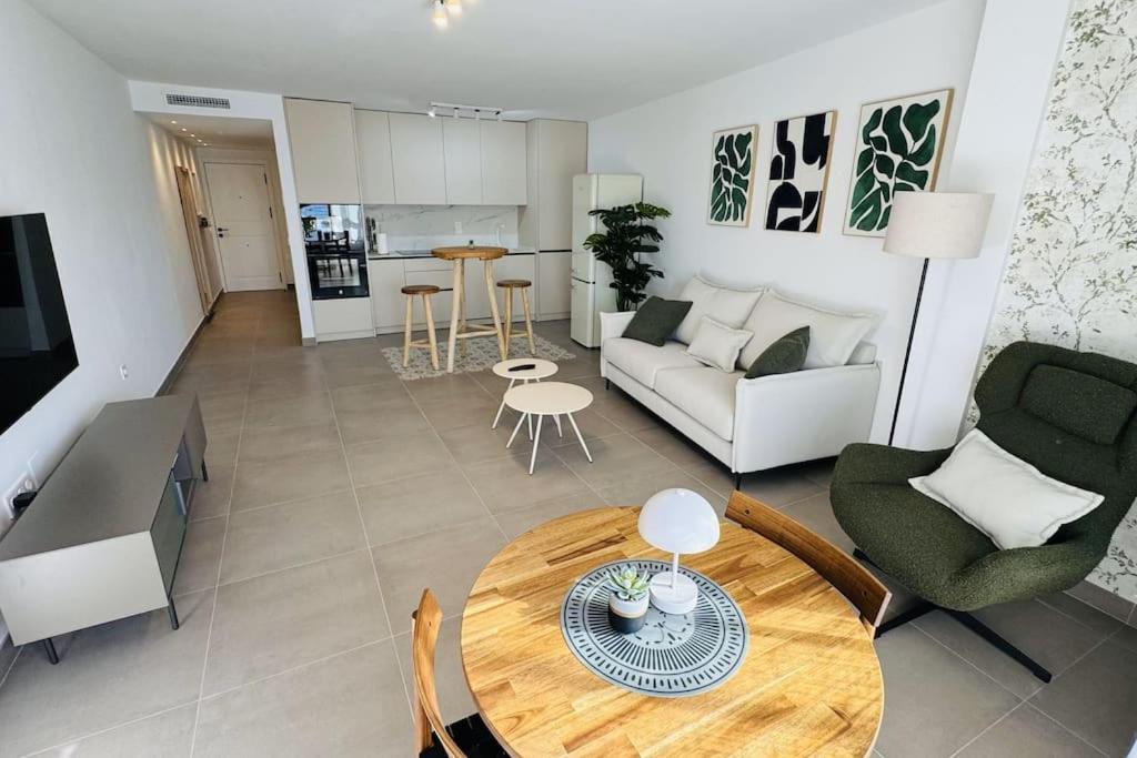 Room City Estepona Poseidon -Sea Views- ภายนอก รูปภาพ
