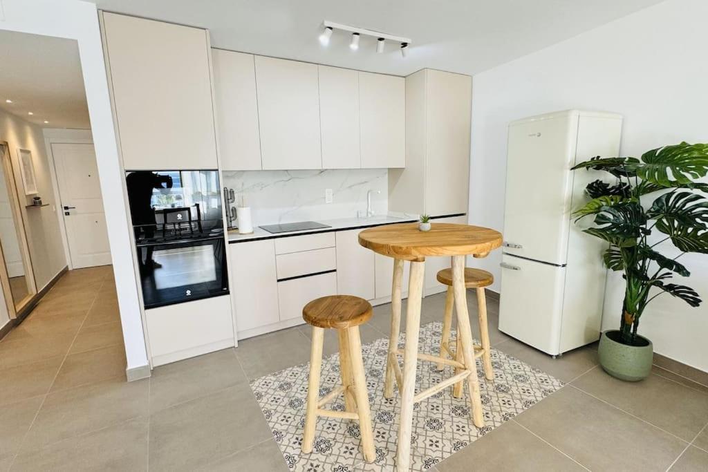 Room City Estepona Poseidon -Sea Views- ภายนอก รูปภาพ